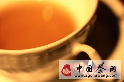  常飲普洱茶幫助女性抗衰老 