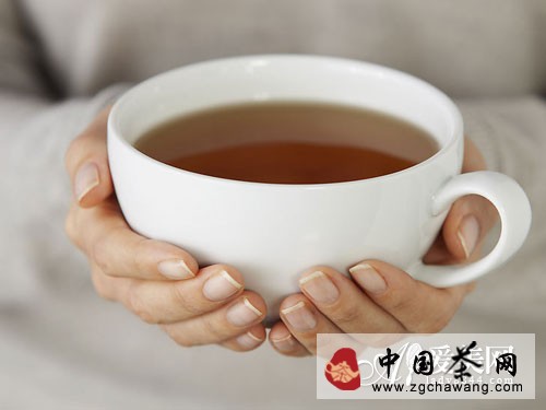 4、紅茶：茶多酚經(jīng)過(guò)發(fā)酵，能養胃