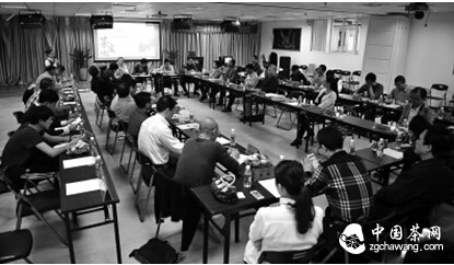 福建茶界舉辦新春茶話會 為閩茶發(fā)展建言獻策