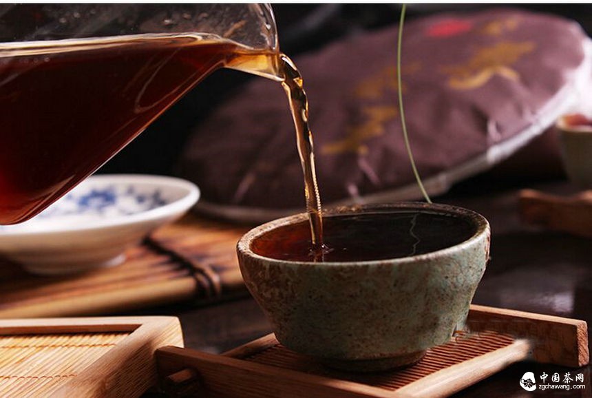 普洱茶行業(yè)的發(fā)展 別只抓名山古樹茶就說洗牌了