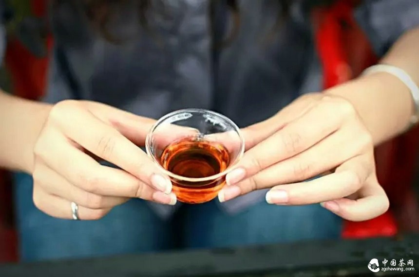 “藏生茶，喝熟茶，品老茶”是拯救了普洱茶，還是害了普洱茶？