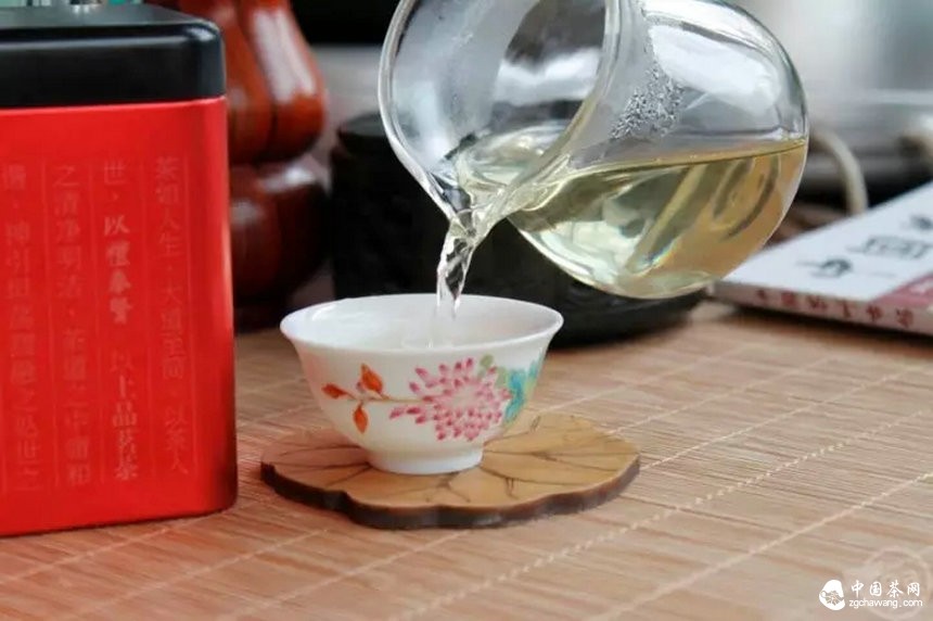 春茶市場(chǎng)逐漸回歸理性，京城老字號(hào)茶莊高端茶葉賣(mài)斷貨