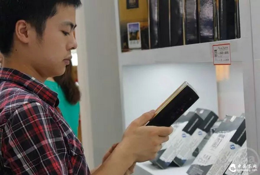 黑茶標準化：東莞茶商收茶有了價值參照