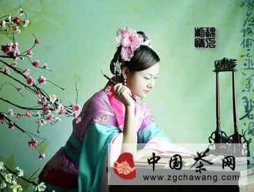 煙行媚視 少女艷茶 你品過嗎？